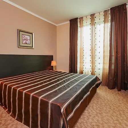 Central Plaza 3* Поморие