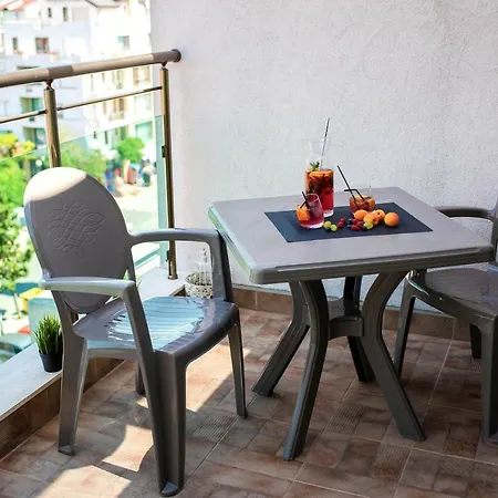 Central Plaza Поморие