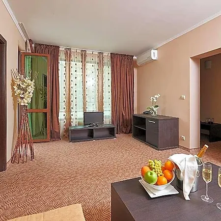 Plaza Szálloda 3*