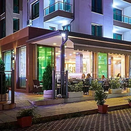 Szálloda Plaza